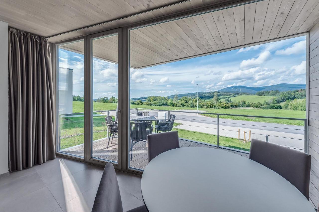 Apartmány HRÁDEČEK Mladé Buky Exterior foto